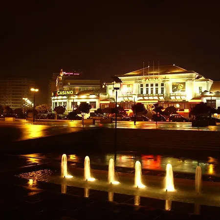 דירה Harbour Views Penthouse *