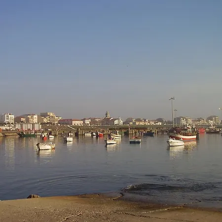 Harbour Views Penthouse דירה *