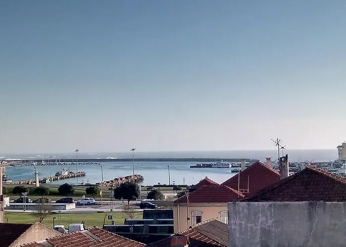Harbour Views Penthouse * Póvoa de Varzim